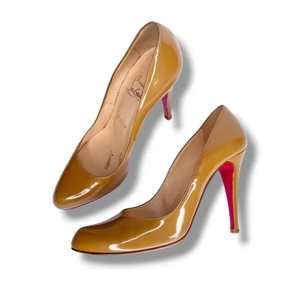 Christian Louboutin Beige Nude Patent Leather Heel Classic Round Toe Pumps 37.5